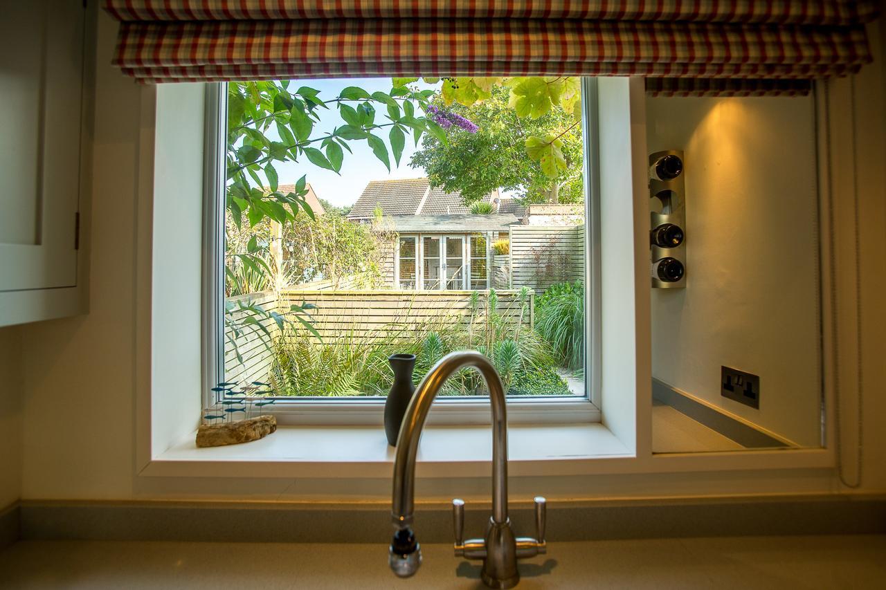 Nutshell Villa Aldeburgh Exterior photo